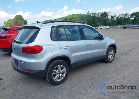 2017 Volkswagen Tiguan 2.0T/2.0T S z USA, uszkodzony, nr VIN WVGAV7AX7HK002060
